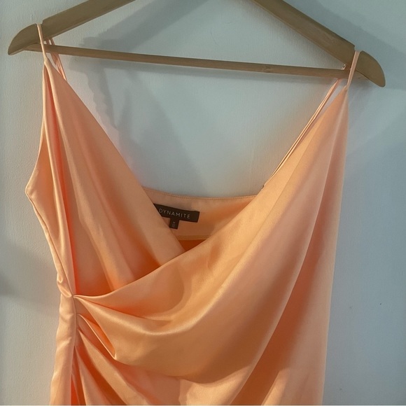 DYNAMITE Leslie satin cami dress orange size M - Picture 5 of 8